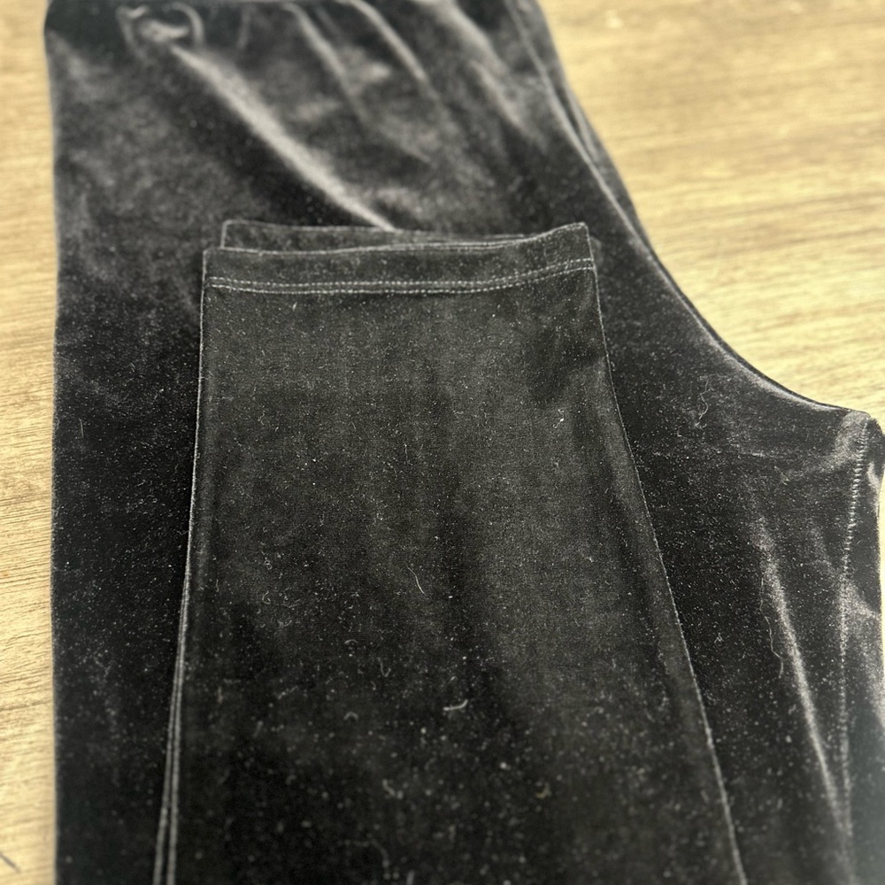 Long Elegant Legs 36” inseam black velvet pants